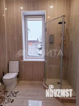 Дом 180м&sup2;, 2-этажный, участок 5 сот.  