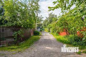 Дом 30м², 2-этажный, участок 4 сот.  