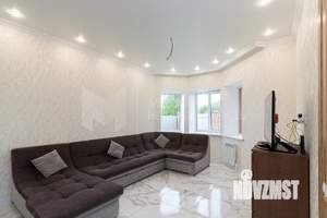 Коттедж 138м², 2-этажный, участок 5 сот.  