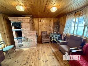 Дом 40м², 2-этажный, участок 8 сот.  