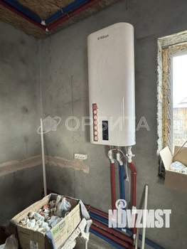 Дом 222м&sup2;, 2-этажный, участок 6 сот.  