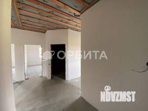 Дом 122м&sup2;, 2-этажный, участок 9 сот.  