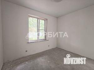 Дом 93м&sup2;, 2-этажный, участок 6 сот.  