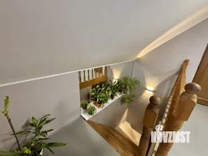 Дом 95м&sup2;, 2-этажный, участок 4 сот.  