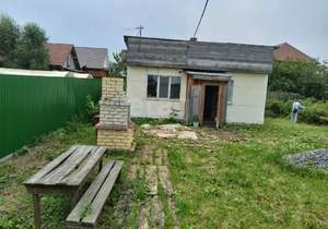 Дом 35м&sup2;, 1-этажный, участок 8 сот.  