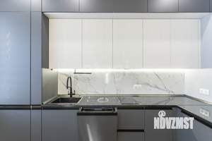 Дом 130м², 2-этажный, участок 6 сот.  