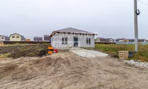 Дом 93м&sup2;, 1-этажный, участок 8 сот.  