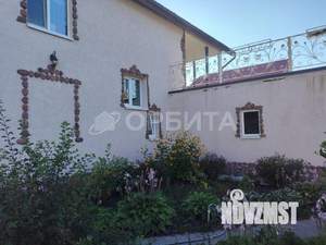 Дом 213м&sup2;, 2-этажный, участок 12 сот.  