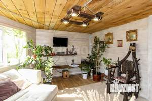 Дом 220м², 2-этажный, участок 10 сот.  