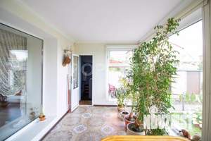 Дом 295м², 3-этажный, участок 10 сот.  