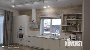 Коттедж 280м², 2-этажный, участок 10 сот.  