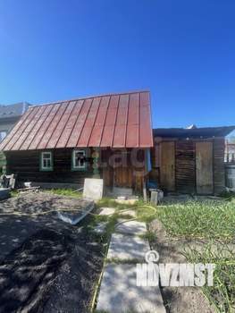 Дом 60м², 2-этажный, участок 6 сот.  