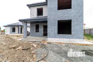 Дом 130м&sup2;, 2-этажный, участок 5 сот.  