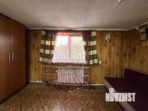 Дом 40м&sup2;, 2-этажный, участок 5 сот.  