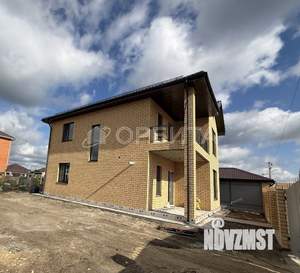 Дом 158м², 2-этажный, участок 5 сот.  