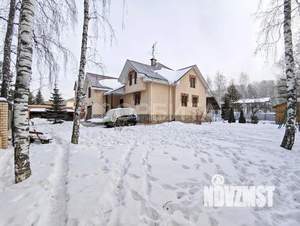 Дом 360м², 2-этажный, участок 14 сот.  