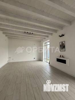 Дом 118м&sup2;, 2-этажный, участок 5 сот.  