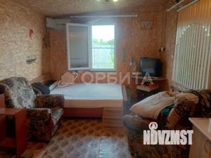 Дом 18м², 2-этажный, участок 10 сот.  