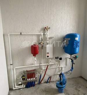 Дом 130м&sup2;, 2-этажный, участок 0 сот.  