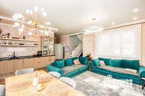 Коттедж 117м², 2-этажный, участок 5 сот.  