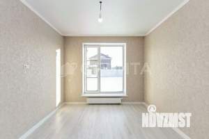 Дом 90м&sup2;, 2-этажный, участок 6 сот.  