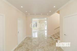 Дом 249м², 2-этажный, участок 25 сот.  