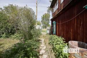 Дом 60м&sup2;, 2-этажный, участок 11 сот.  