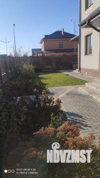Коттедж 280м², 2-этажный, участок 10 сот.  