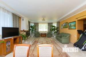 Дом 172м², 2-этажный, участок 5 сот.  