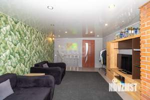 Дом 69м&sup2;, 2-этажный, участок 8 сот.  