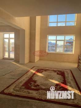 Коттедж 245м&sup2;, 2-этажный, участок 10 сот.  