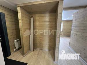 Дом 50м&sup2;, 2-этажный, участок 4 сот.  