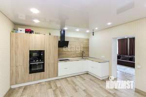 Дом 151м², 2-этажный, участок 10 сот.  
