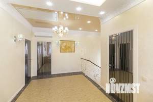 Дом 350м&sup2;, 2-этажный, участок 10 сот.  