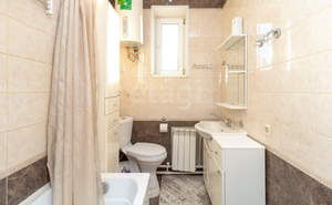 Дом 180м&sup2;, 2-этажный, участок 8 сот.  