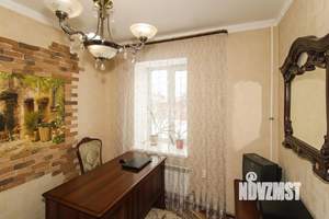 Дом 180м&sup2;, 2-этажный, участок 8 сот.  