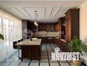 Коттедж 510м², 2-этажный, участок 10 сот.  
