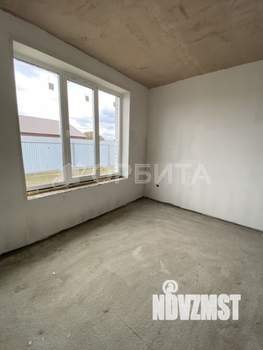 Дом 130м&sup2;, 2-этажный, участок 6 сот.  