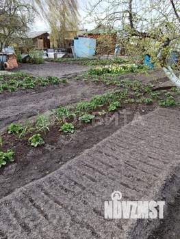 Дом 32м², 2-этажный, участок 4 сот.  