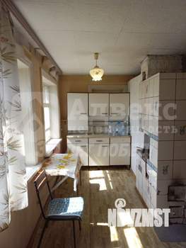 Дом 48м&sup2;, 2-этажный, участок 10 сот.  