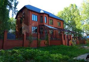 Дом 800м², 3-этажный, участок 23 сот.  