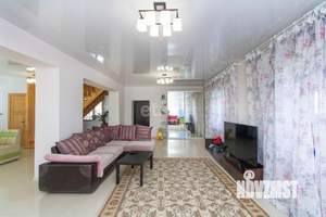 Дом 196м&sup2;, 2-этажный, участок 4 сот.  