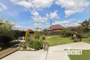 Дом 190м², 2-этажный, участок 10 сот.  