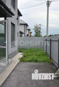 Дом 130м&sup2;, 2-этажный, участок 5 сот.  