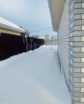 Дом 100м&sup2;, 1-этажный, участок 5 сот.  