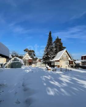 Дом 40м&sup2;, 2-этажный, участок 6 сот.  