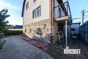 Дом 300м&sup2;, 4-этажный, участок 9 сот.  