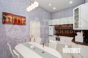 Дом 242м&sup2;, 2-этажный, участок 16 сот.  