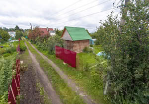 Дом 20м&sup2;, 2-этажный, участок 4 сот.  