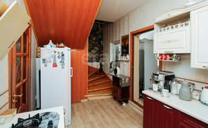 Дом 160м&sup2;, 2-этажный, участок 9 сот.  